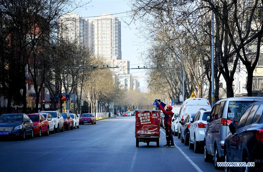 CHINA-SHAANXI-REPARTIDOR