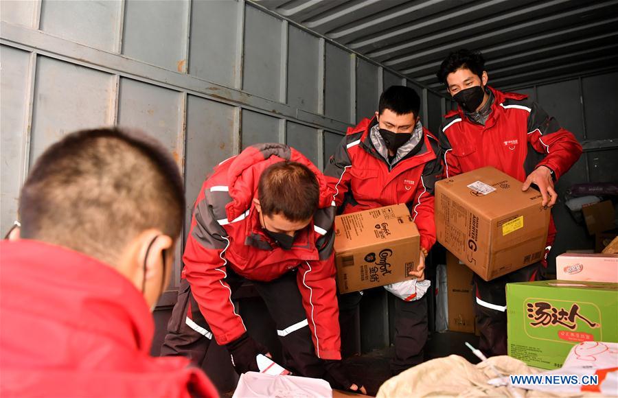 CHINA-SHAANXI-REPARTIDOR