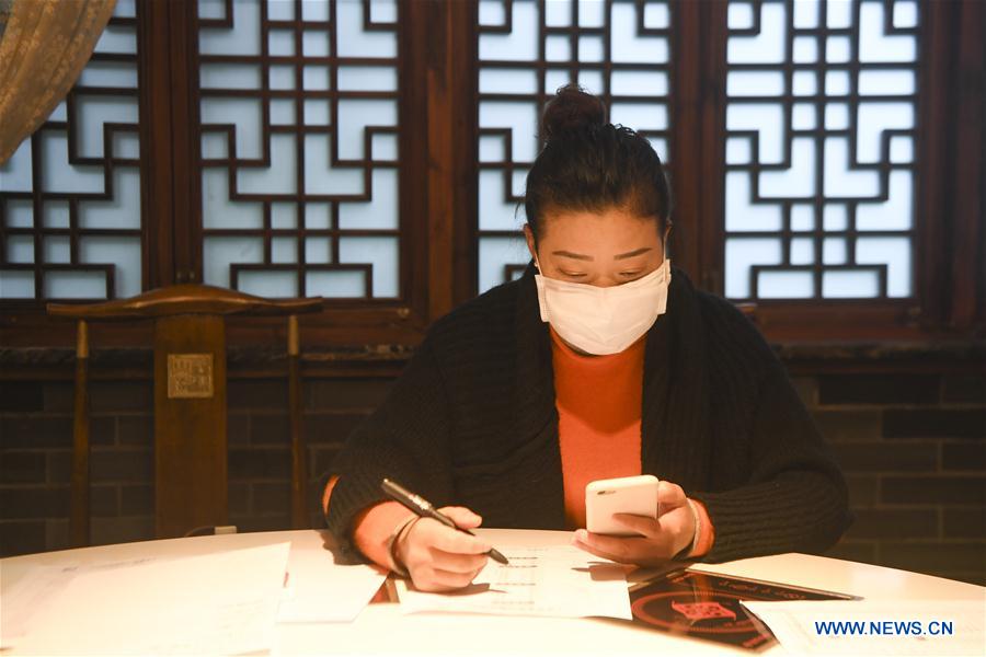 CHINA-CHONGQING-CORONAVIRUS-OLLA CALIENTE-PARA LLEVAR