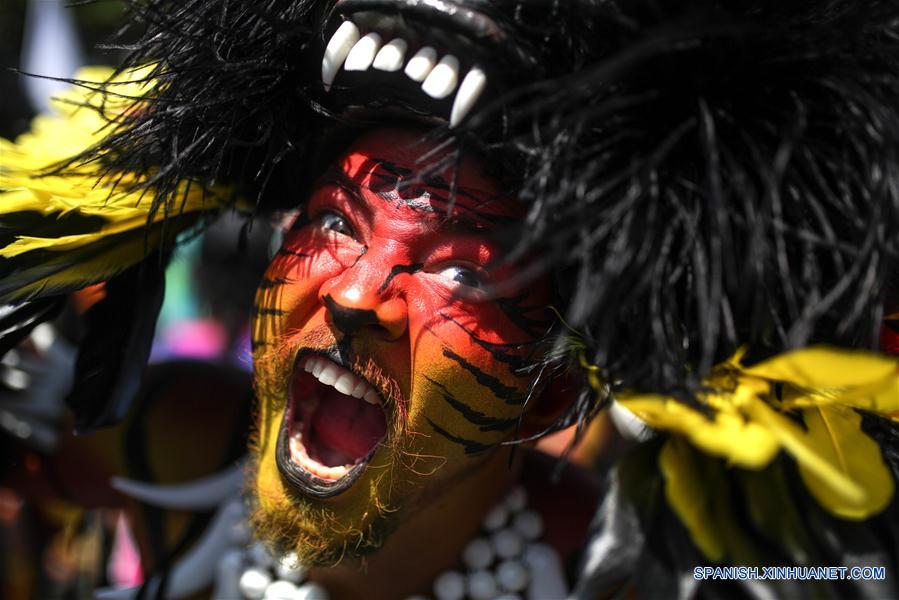 COLOMBIA-BARRANQUILLA-CARNAVAL-SERIE