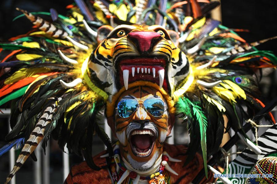 COLOMBIA-BARRANQUILLA-CARNAVAL-SERIE