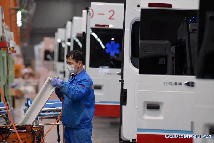 CHINA-JIANGXI-NANCHANG-AMBULANCIAS-PRODUCCION