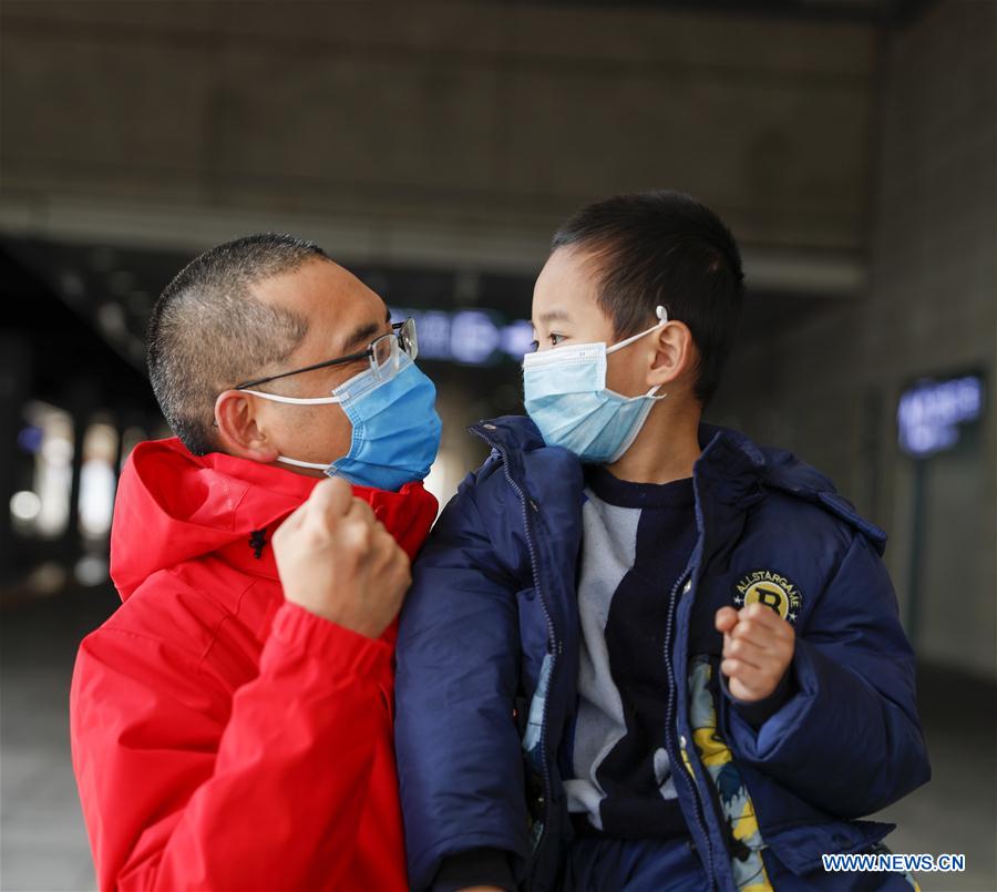 CHINA-CHONGQING-EQUIPO MEDICO-HUBEI-AYUDA