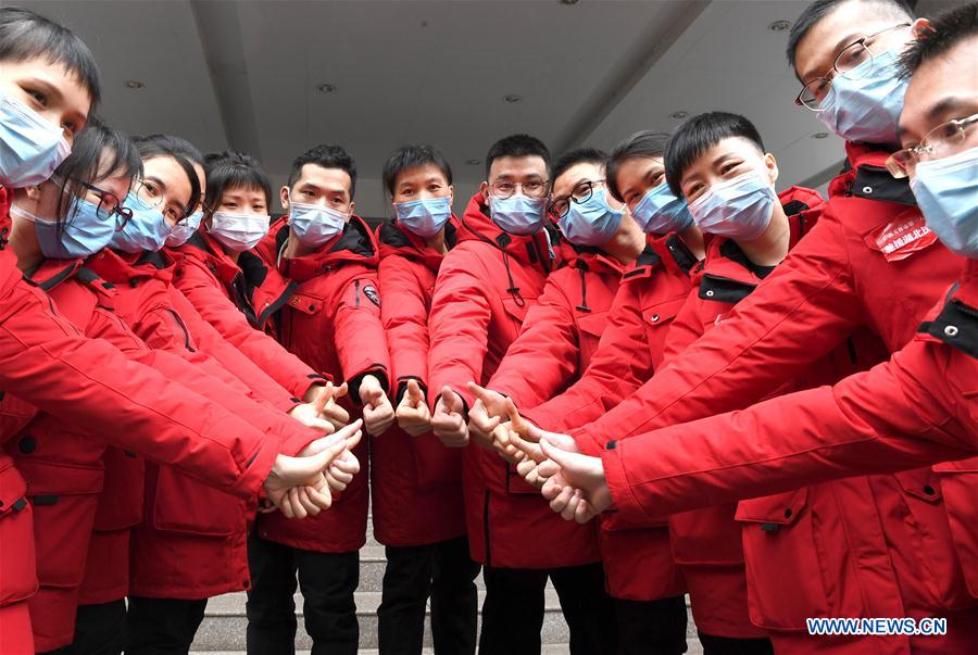 CHINA-GUANGXI-EQUIPO MEDICO-HUBEI-AYUDA