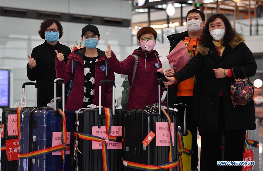 CHINA-TIANJIN-CORONAVIRUS-EQUIPO MEDICO-AYUDA