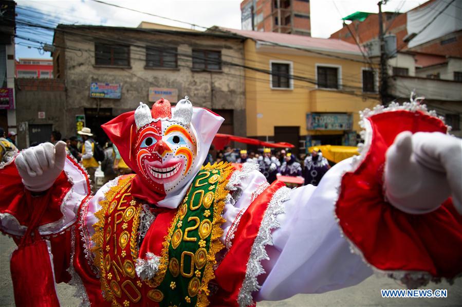 BOLIVIA-LA PAZ-CARNAVAL-ENTIERRO DEL PEPINO