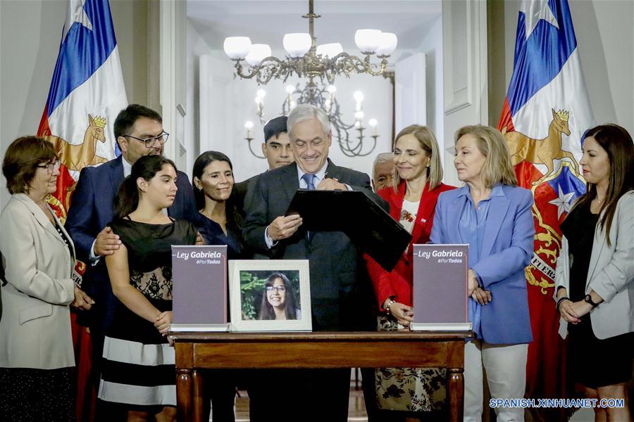 CHILE-SANTIAGO-PIÑERA-PROMULGACION