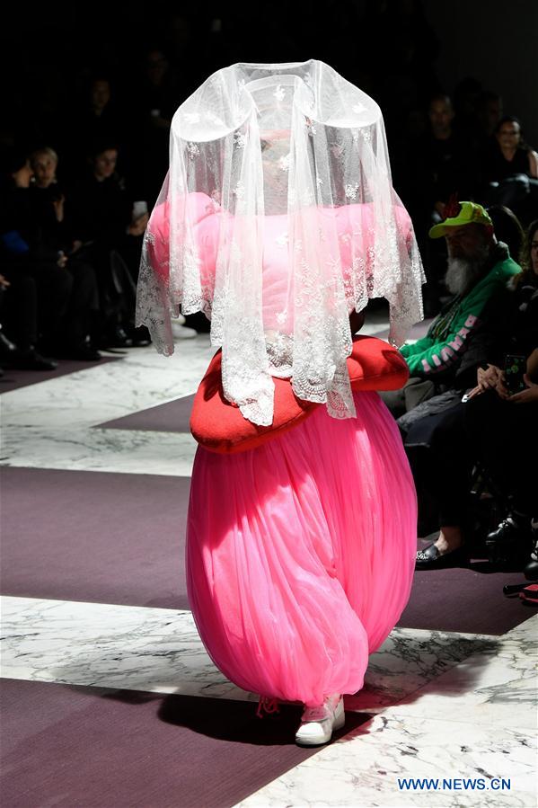 FRANCIA-PARIS-SEMANA DE LA MODA-COMME DES GARCONS