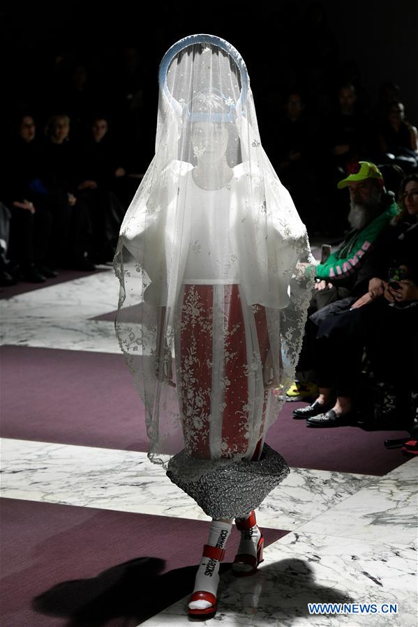 FRANCIA-PARIS-SEMANA DE LA MODA-COMME DES GARCONS