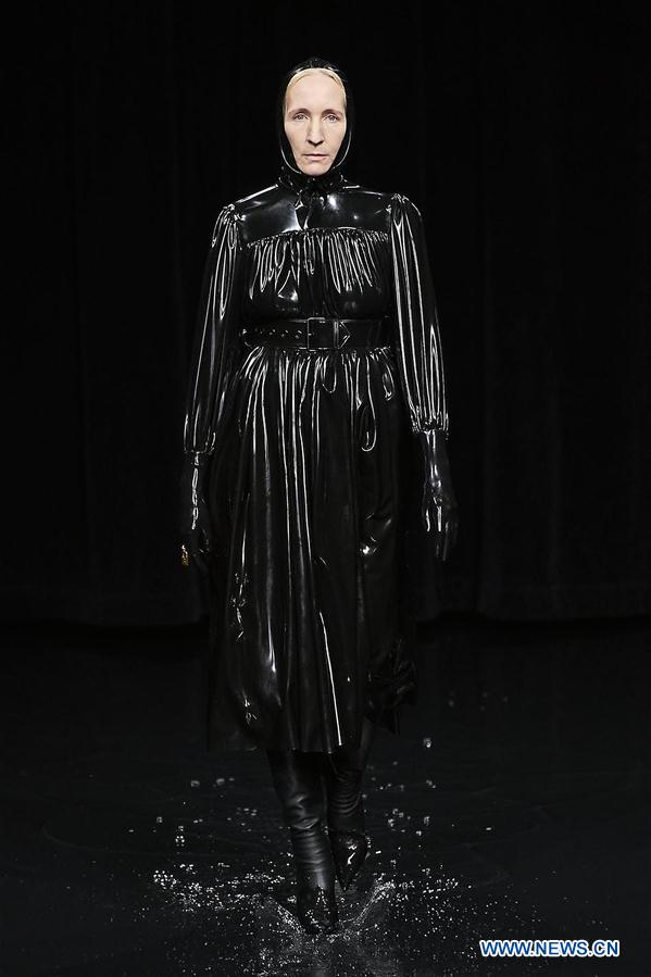 FRANCIA-PARIS-SEMANA DE LA MODA-BALENCIAGA