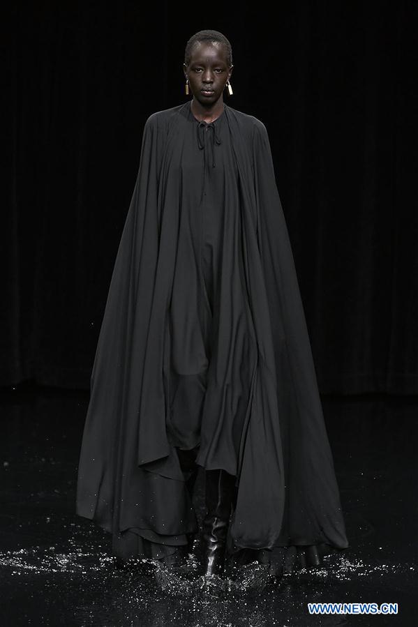 FRANCIA-PARIS-SEMANA DE LA MODA-BALENCIAGA