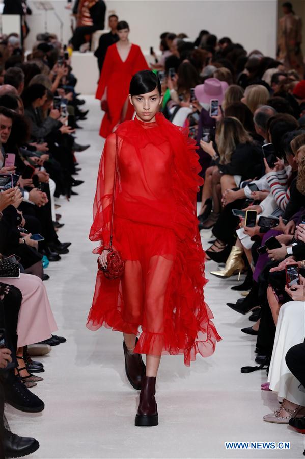 FRANCIA-PARIS-SEMANA DE LA MODA-VALENTINO