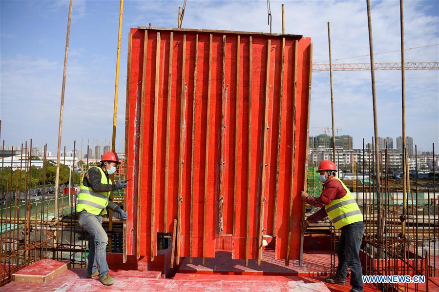 CHINA-HEFEI-SITIO DE CONSTRUCCION-REGRESO AL TRABAJO