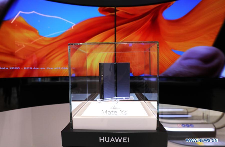 FRANCIA-PARIS-HUAWEI-TIENDA INSIGNIA