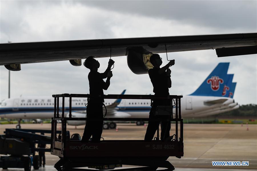 CHINA-HAINAN-HAIKOU-SOUTHERN AIRLINES-BASE DE MANTENIMIENTO DE AERONAVES-REANUDADCION DE OPERACIONES