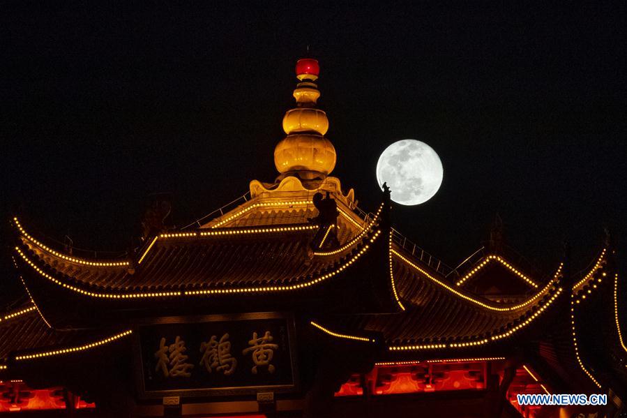 CHINA-WUHAN-LUNA