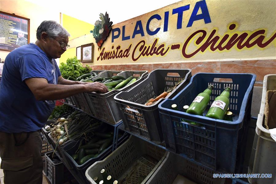 CUBA-CIEGO DE AVILA-CHINA-SOCIEDAD