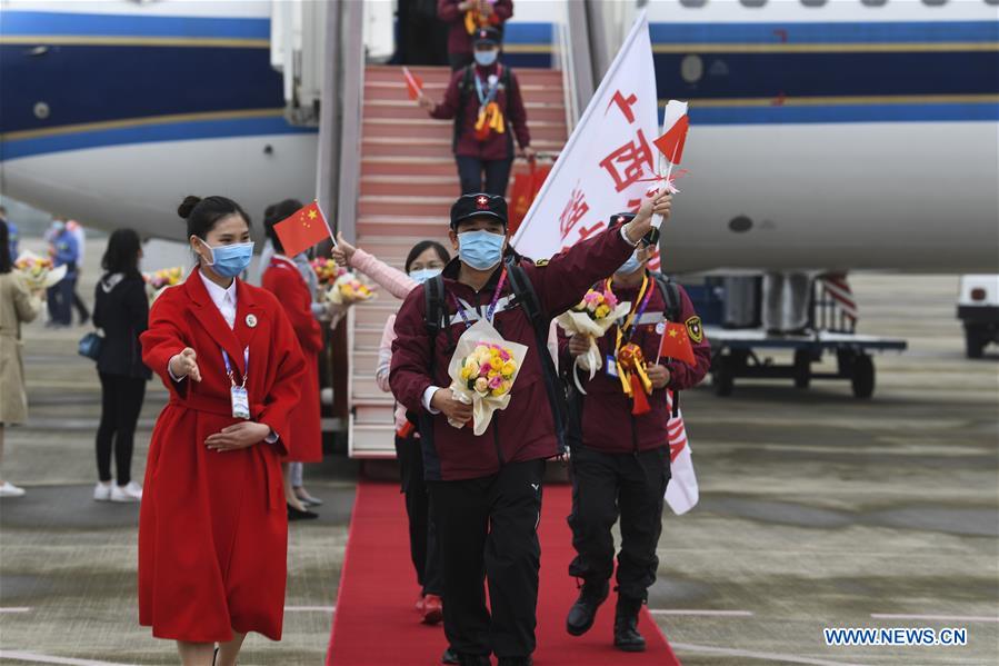 CHINA-GUANGXI-COVID 19-MEDICOS-REGRESO A CASA-LLEGADA