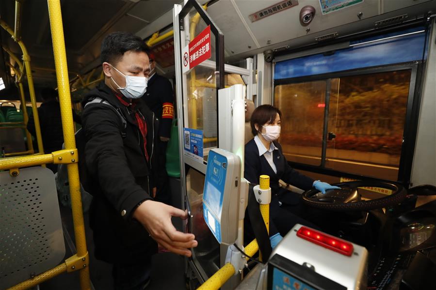CHINA-HUBEI-WUHAN-COVID-19-BUS ROUTES-RESUMPTION (CN)