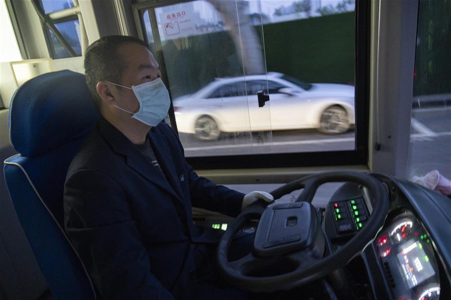 CHINA-HUBEI-WUHAN-COVID-19-BUS ROUTES-RESUMPTION (CN)