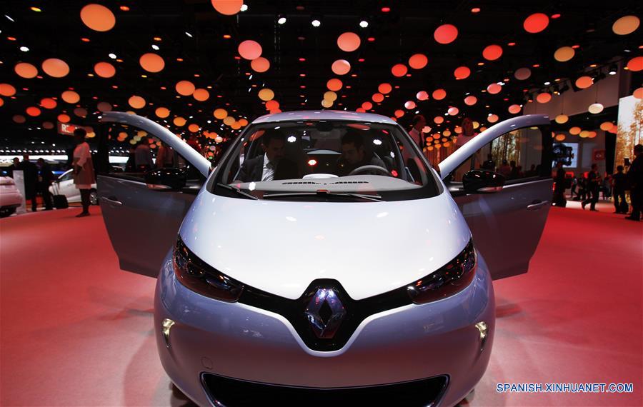 FRANCIA-PARIS-SECTOR AUTOMOTRIZ-APOYO