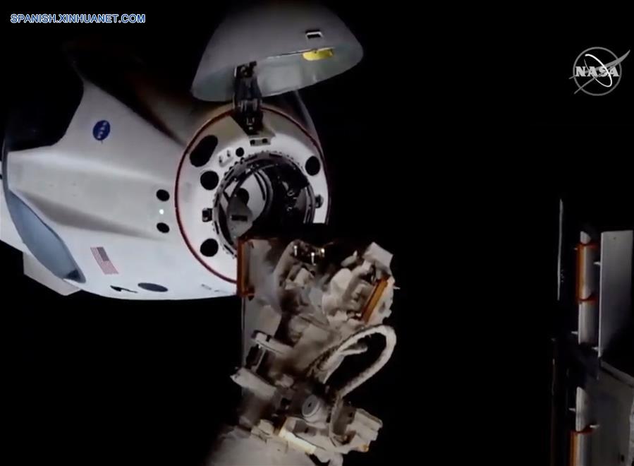 EEUU-SPACEX-CREW DRAGON-EEI-ACOPLAMIENTO