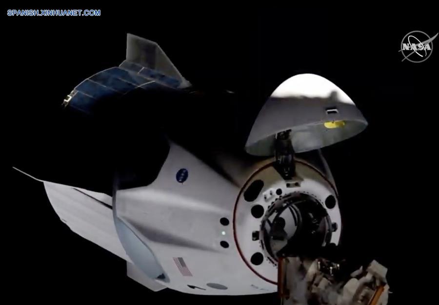 EEUU-SPACEX-CREW DRAGON-EEI-ACOPLAMIENTO
