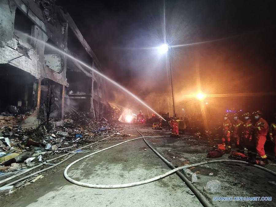 CHINA-ZHEJIANG-CAMION CISTERNA-EXPLOSION