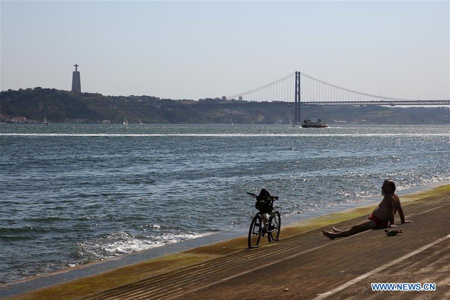 PORTUGAL-LISBOA-OLA DE CALOR
