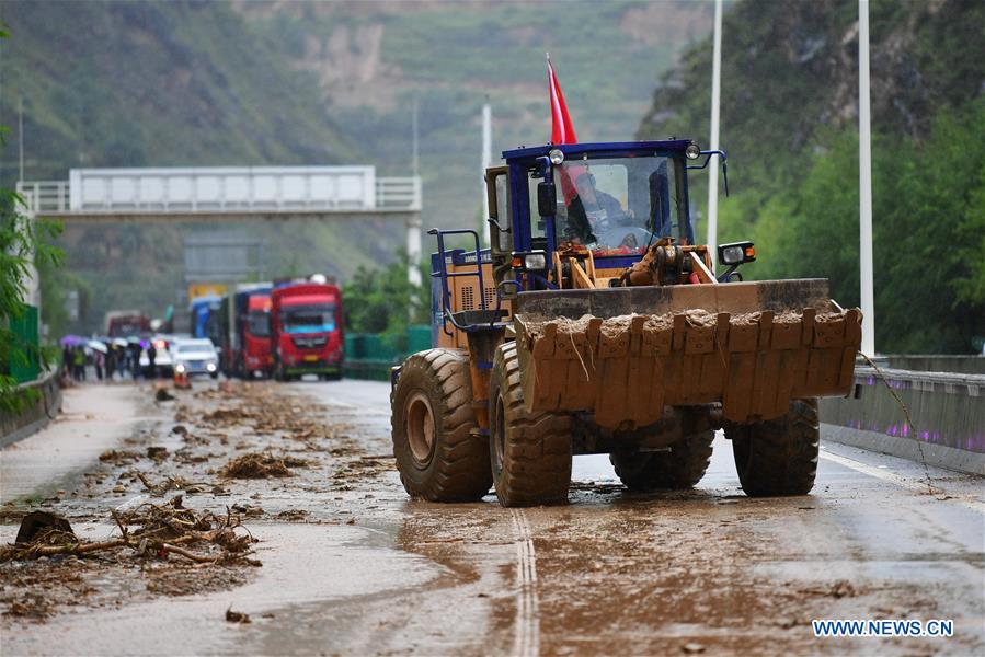 CHINA-GANSU-LONGNAN-FUERTES LLUVIAS-DESASTRE