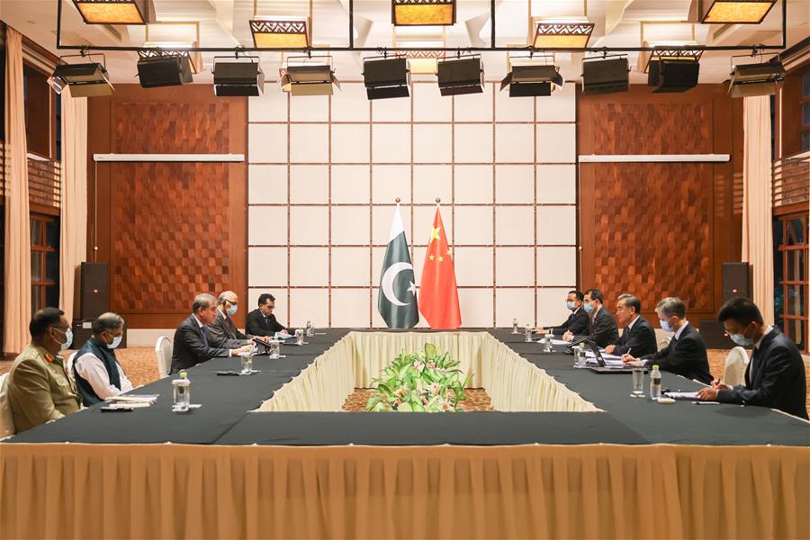 CHINA-HAINAN-WANG YI-PAKISTAN-MINISTRO DE RELACIONES EXTERIORES-DIALOGO ESTRATEGICO