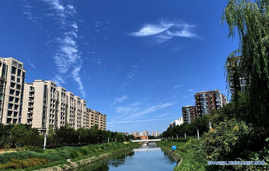 CHINA-BEIJING-VISTA DE LA CIUDAD-DIA SOLEADO
