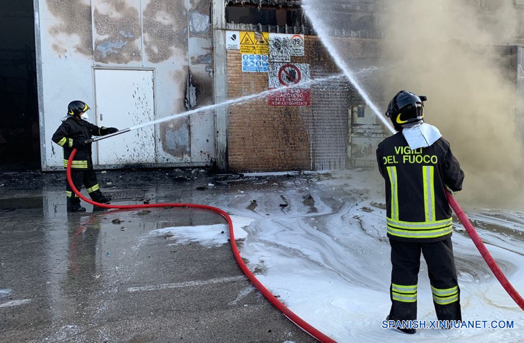 ITALIA-ANCONA-INCENDIO