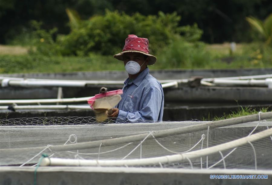 EL SALVADOR-LA LIBERTAD-CHINA-ACUICULTURA