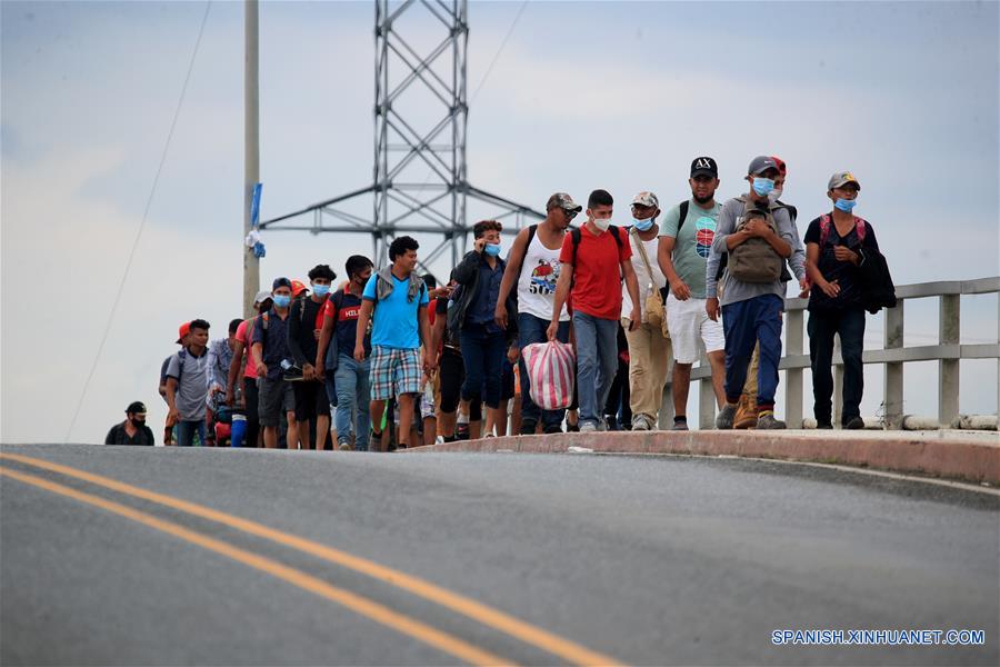 GUATEMALA-IZABAL-MIGRANTES-COVID-19-CARAVANA