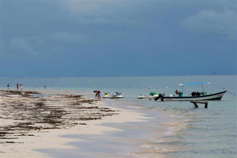 MEXICO-PUERTO MORELOS-HURACAN