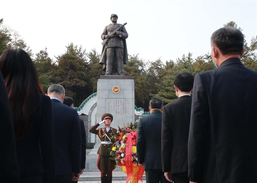DPRK-HOECHANG-CPV-COMMEMORATION-FLOWER BASKET-PRESENTATION