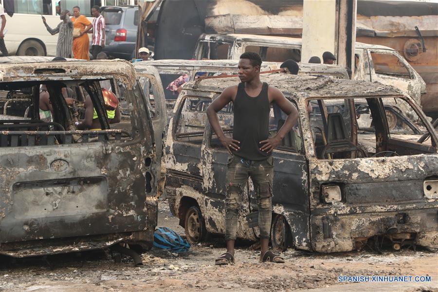 NIGERIA-LAGOS-EXPLOSION DE CAMION CISTERNA