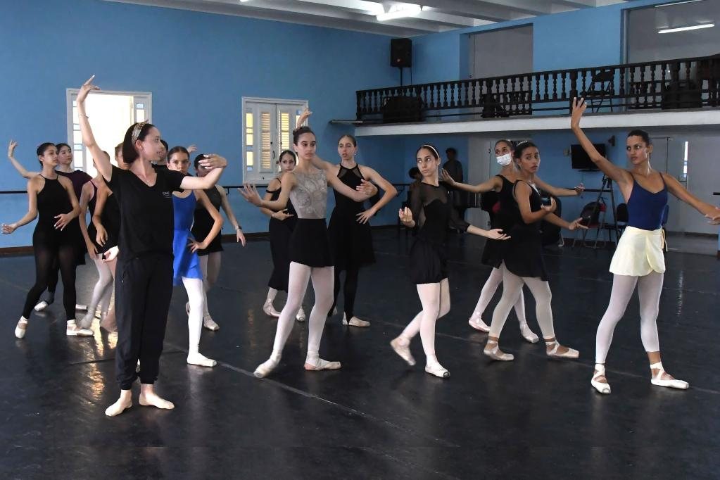 ESPECIAL: Cuba acoge Taller Internacional de Ballet tras dos años