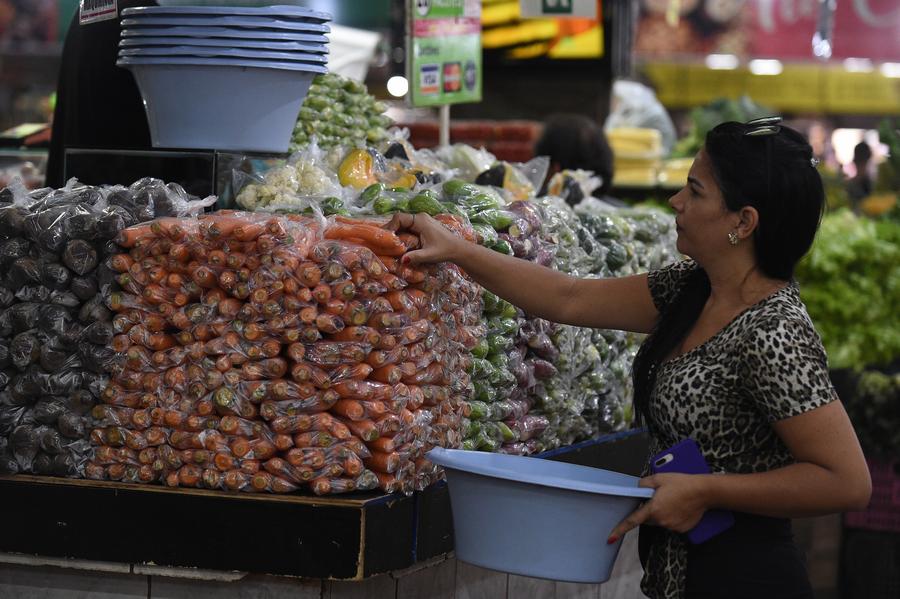 Multimedia Gobierno brasileño eleva previsión de inflación este año a