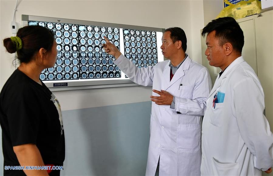 CHINA-NYINGCHI-ASISTENCIA MEDICA  