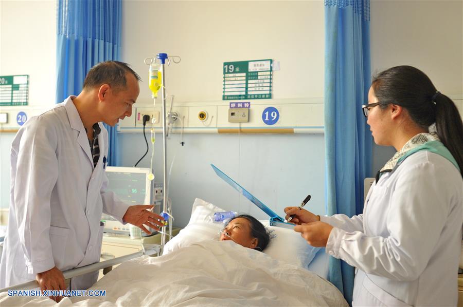 CHINA-NYINGCHI-ASISTENCIA MEDICA