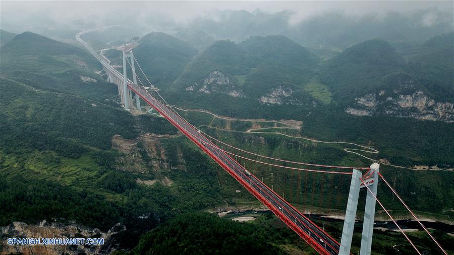 CHINA-GUIZHOU-PUENTE-PAISAJE