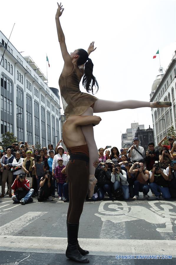 MEXICO-CIUDAD DE MEXICO-DANZA-ESPECTACULO