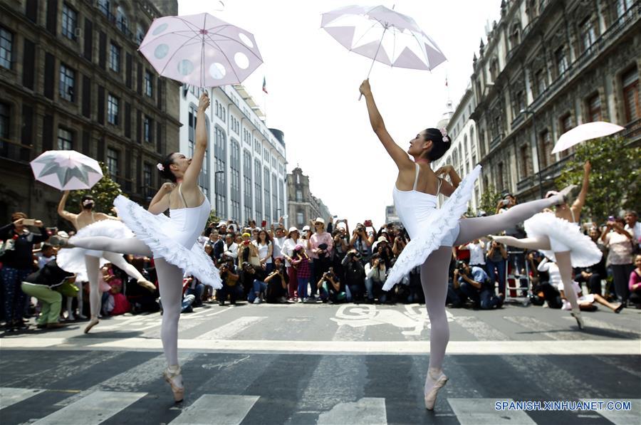 MEXICO-CIUDAD DE MEXICO-DANZA-ESPECTACULO