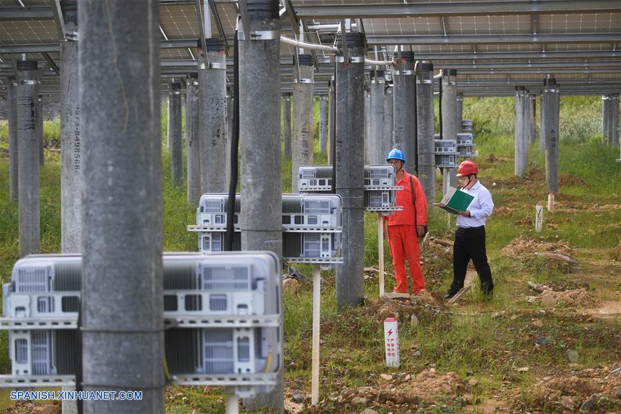 CHINA-ZHEJIANG-CENTRAL FOTOVOLTAICA