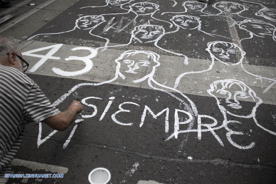MEXICO-CIUDAD DE MEXICO-PROTESTA-AYOTZINAPA