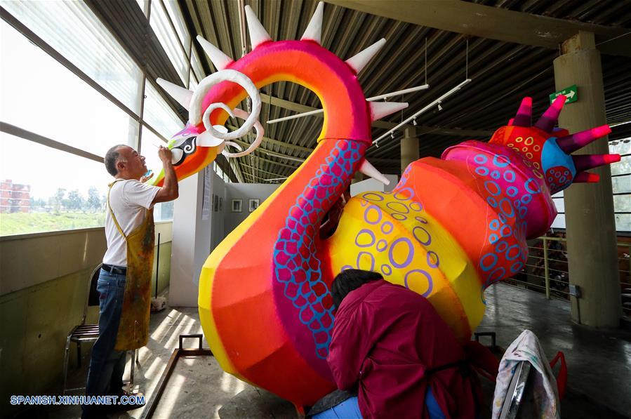MEXICO-CIUDAD DE MEXICO-ALEBRIJES MONUMENTALES-SERIE
