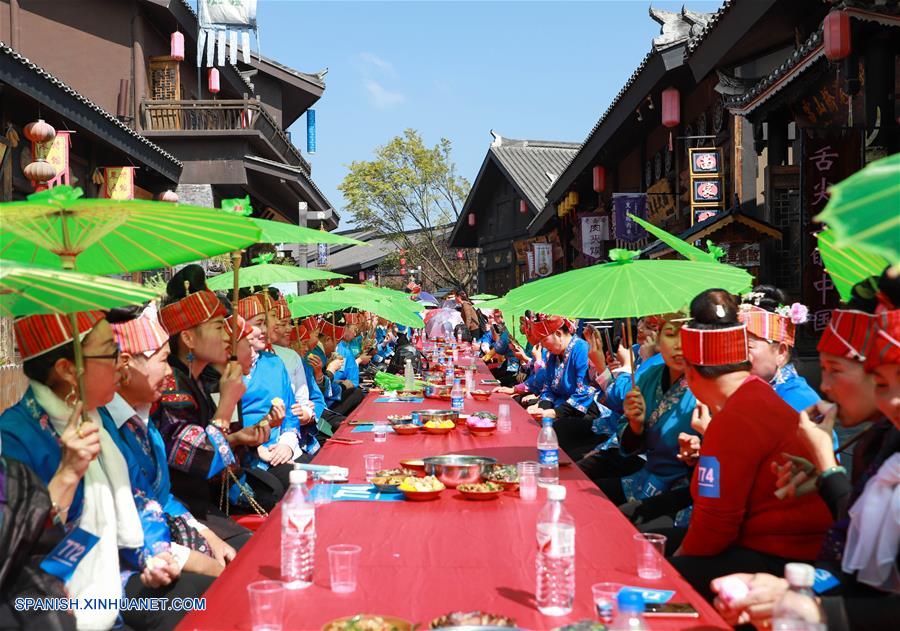 CHINA-GUIZHOU-BANQUETE