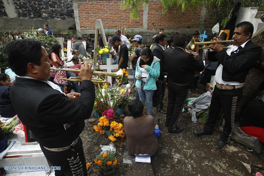 MEXICO-CIUDAD DE MEXICO-DIA DE MUERTOS